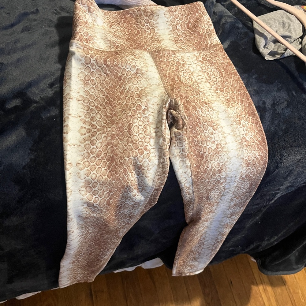 Jessica Simpson workout legging size S